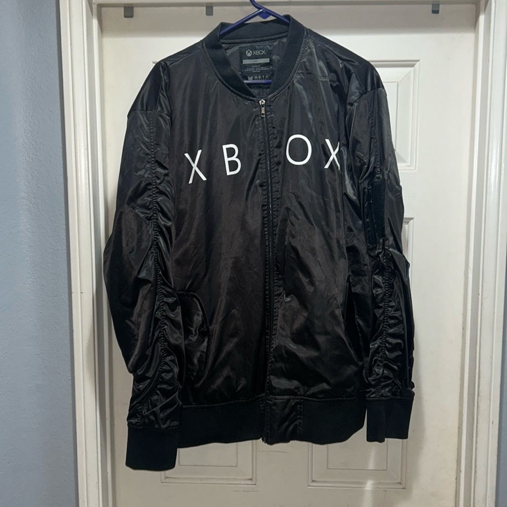 Mens‎ Black Xbox x Meta bomber jacket . Size 2xl